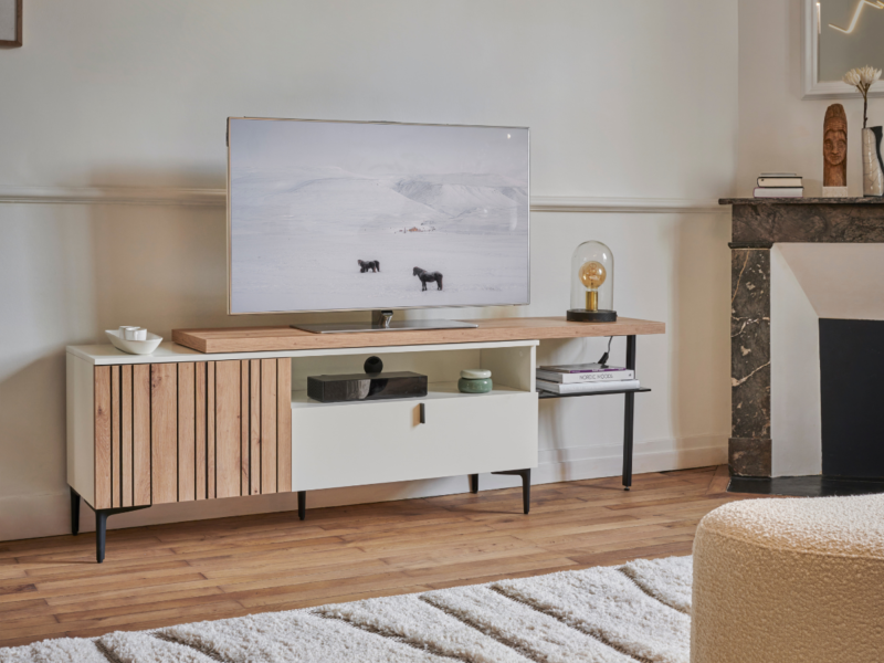 Le meuble TV avec rangements, pour un salon toujours bien organisé
